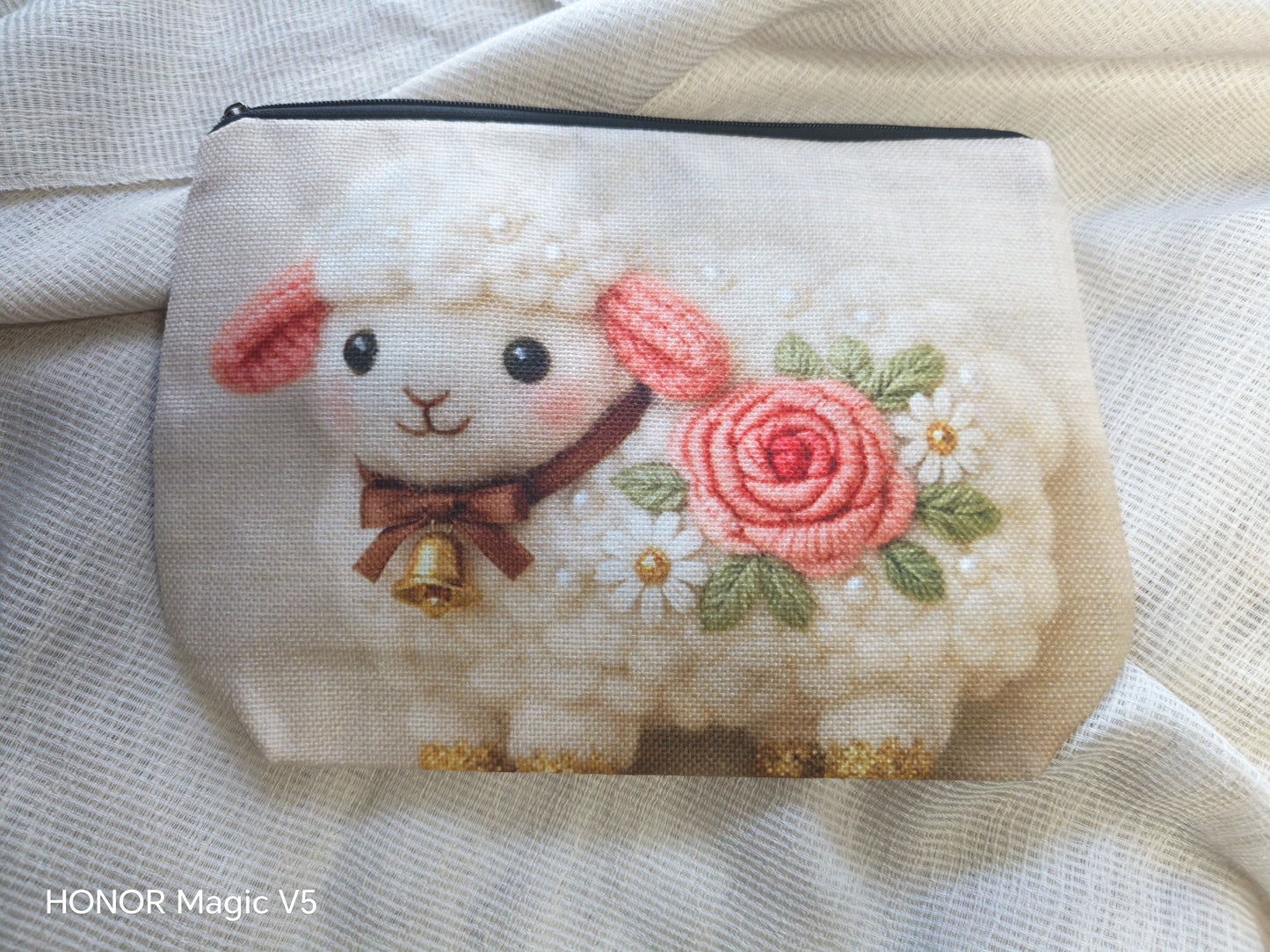 Trousse Mr Mouton avec sa rose