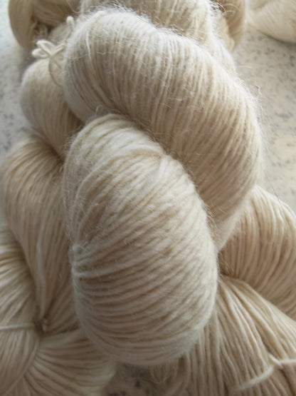 Laine à teindre - Superwash Mérinos Single