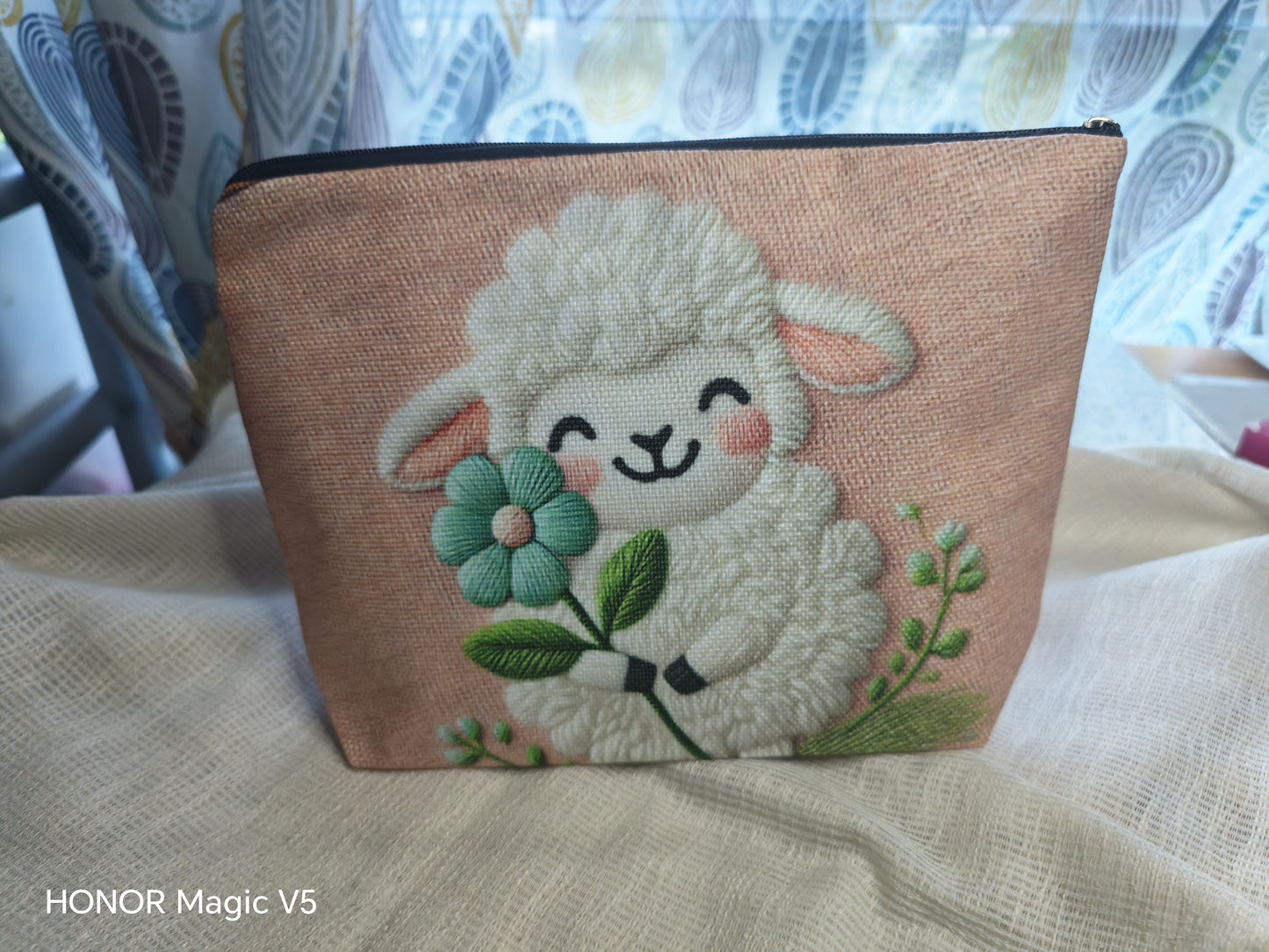 Trousse  Mouton 🐑 heureux